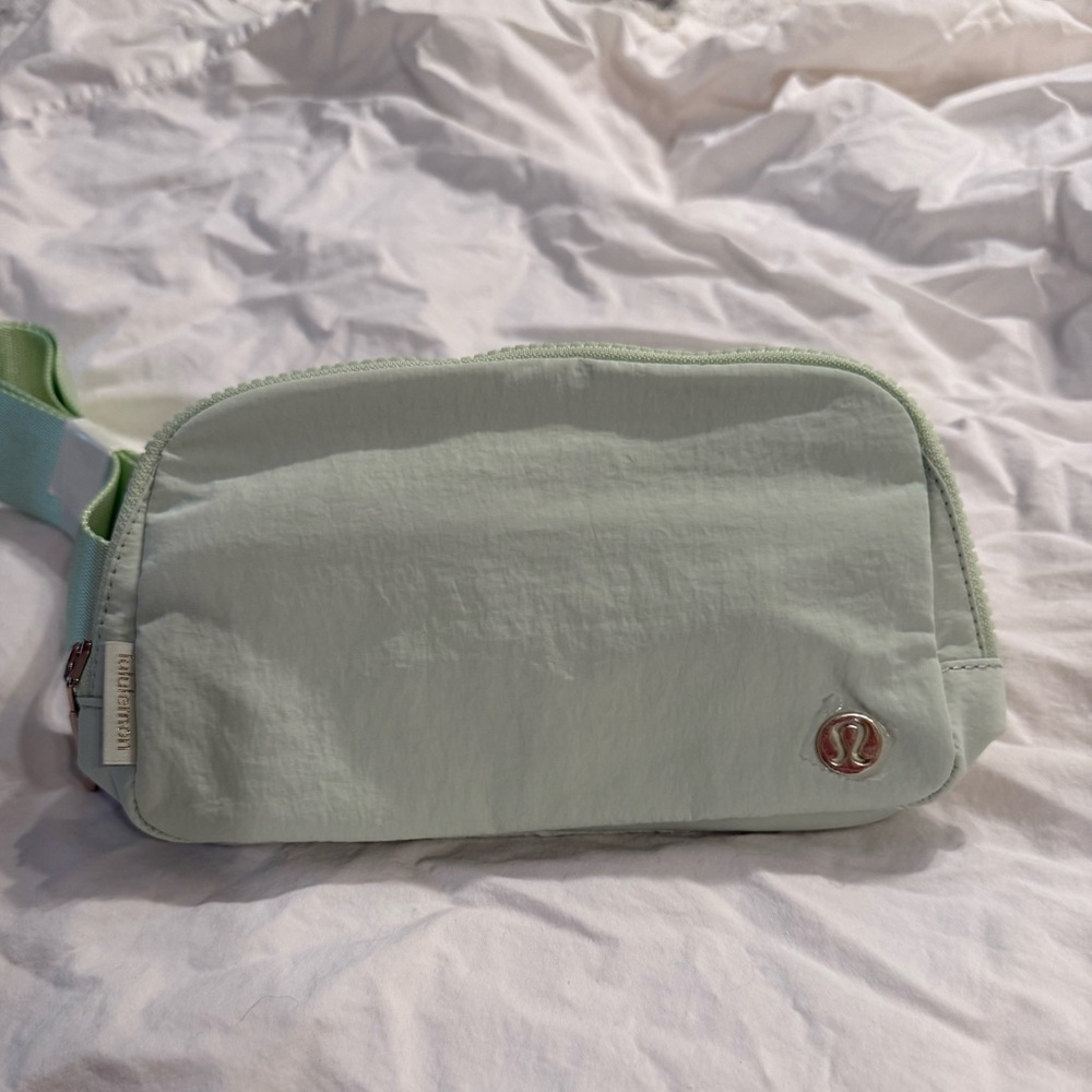 Lululemon Kohlrabi Green with gold details Everywhere Belt Bag